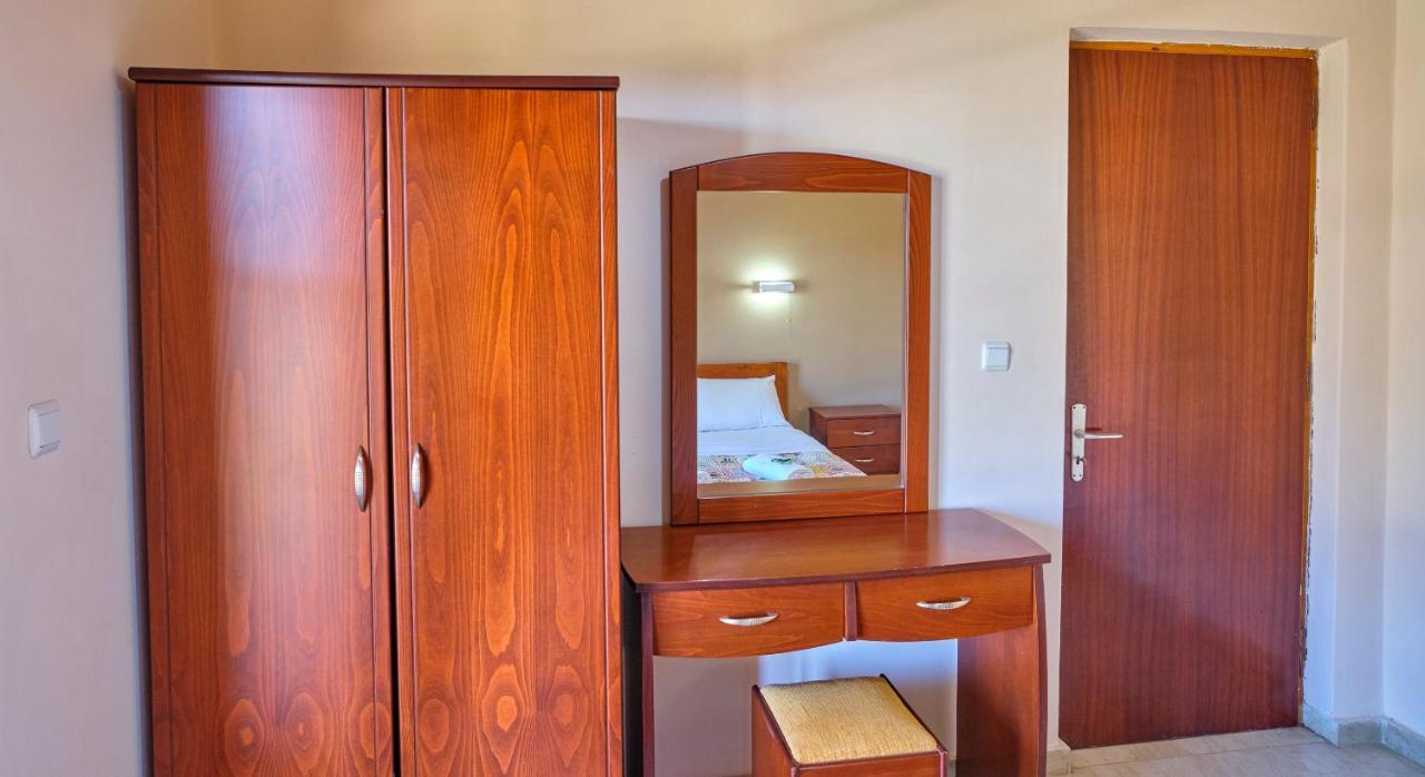 Theodora Apartments Agios Stefanos Corfu Agios Stefanos Avliotes  Dış mekan fotoğraf